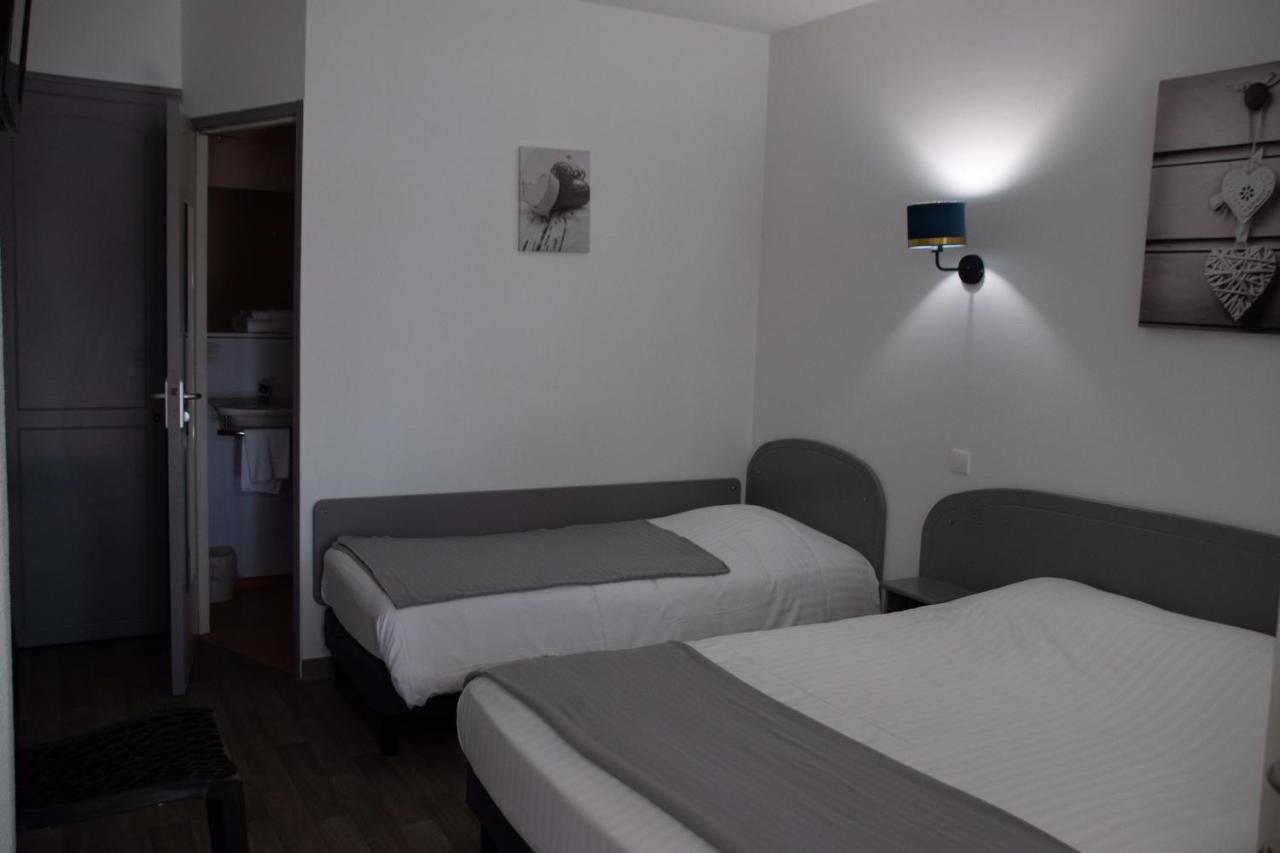 Rev'Hotel Риберак Экстерьер фото